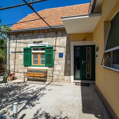 Apartman Ivan Drniš Kültér fotó